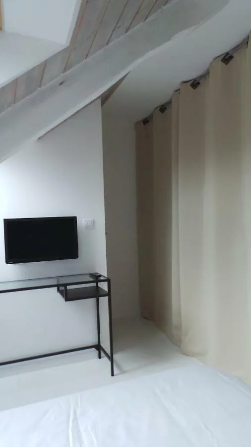 Apartment Lesneven Appart Nuitee