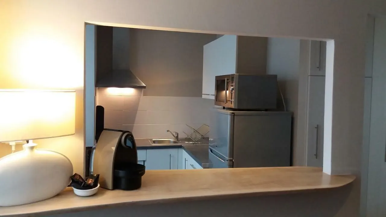 Lesneven Appart Nuitee Apartment