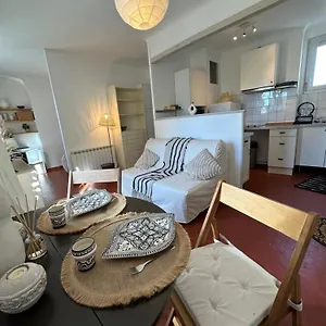 https://cocon-super-bien-situ.fr-provencehotel.com